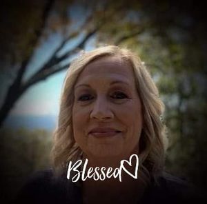 Meet your Posher, Debra